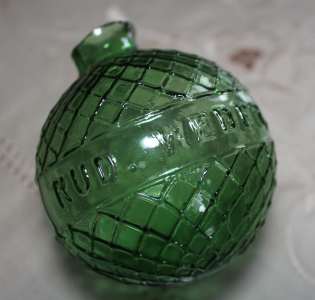 Glaskugel, Inschrift: "Rud. Weber, Haynau I./Schl."